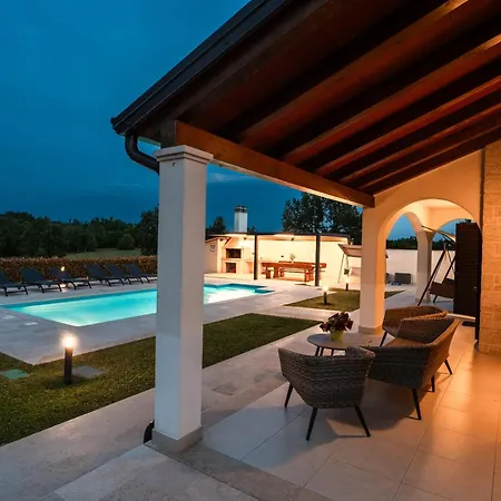 Genia Ii Villa Porec