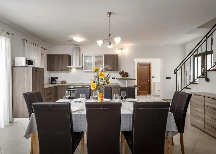 Genia Ii * ポレッチ